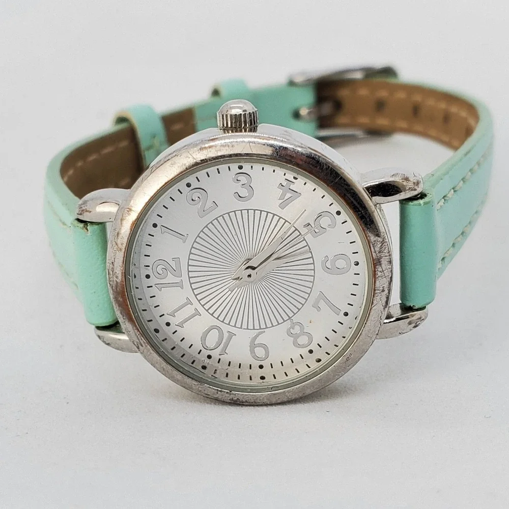 Women's Watch 26MM Gray Case Dial‎ Teal Faux Leather Bands New Battery